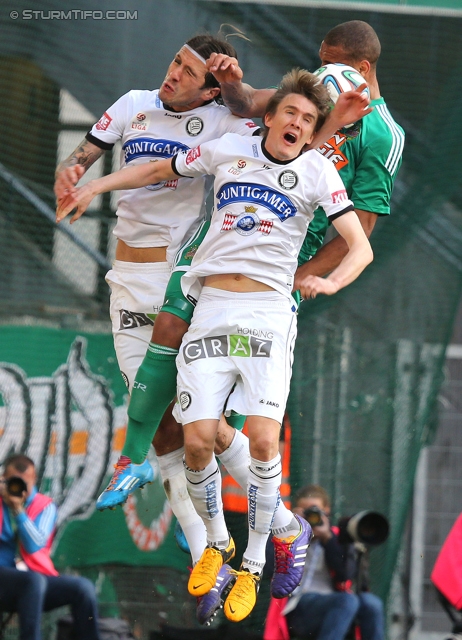 Rapid Wien - Sturm Graz
Oesterreichische Fussball Bundesliga, 30. Runde, SK Rapid Wien - SK Sturm Graz, Gerhard Hanappi Stadion Wien, 29.03.2014. 

Foto zeigt Nikola Vujadinovic (Sturm) und Andreas Hoelzl (Sturm)
Schlüsselwörter: foul