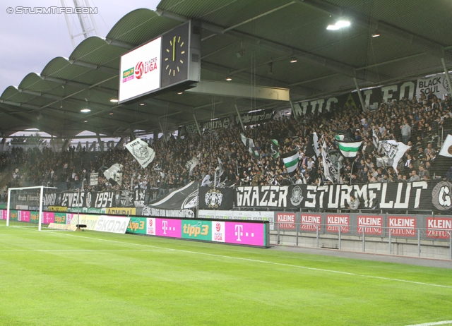 Sturm Graz - Admira Wacker
Oesterreichische Fussball Bundesliga, 31. Runde, SK Sturm Graz -  FC Admira Wacker Moedling, Stadion Liebenau Graz, 05.04.2014. 

Foto zeigt Fans von Sturm
