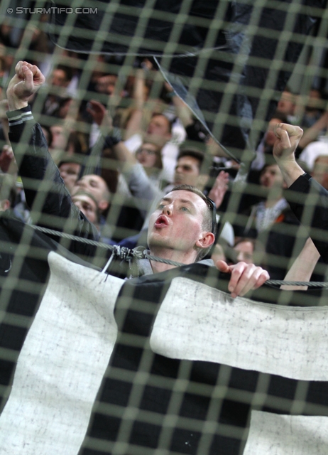 Sturm Graz - Admira Wacker
Oesterreichische Fussball Bundesliga, 31. Runde, SK Sturm Graz -  FC Admira Wacker Moedling, Stadion Liebenau Graz, 05.04.2014. 

Foto zeigt Fans von Sturm
