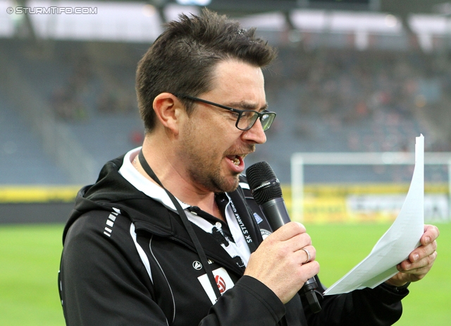 Sturm Graz - Admira Wacker
Oesterreichische Fussball Bundesliga, 31. Runde, SK Sturm Graz -  FC Admira Wacker Moedling, Stadion Liebenau Graz, 05.04.2014. 

Foto zeigt Reinhard Hochegger (Fanmanager Sturm)
