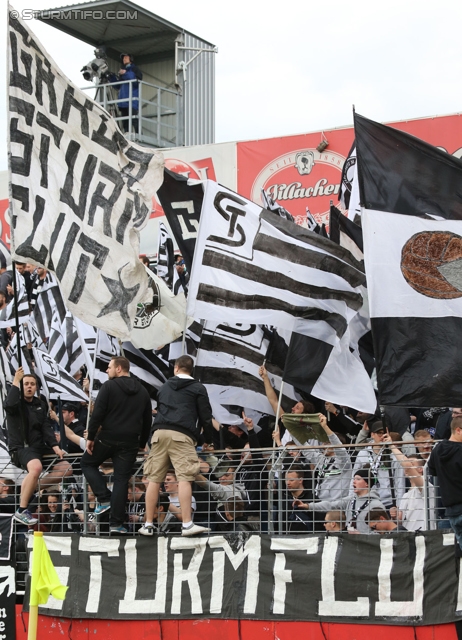 Admira Wacker - Sturm Graz
OEFB Cup, Viertelfinale, FC Admira Wacker Moedling - SK Sturm Graz, Stadion Suedstadt Maria Enzersdorf, 08.04.2014. 

Foto zeigt Fans von Sturm mit einer Choreografie
