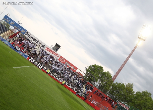 Admira Wacker - Sturm Graz
OEFB Cup, Viertelfinale, FC Admira Wacker Moedling - SK Sturm Graz, Stadion Suedstadt Maria Enzersdorf, 08.04.2014. 

Foto zeigt Fans von Sturm mit einer Choreografie
