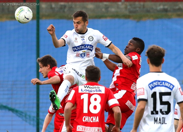 Admira Wacker - Sturm Graz
OEFB Cup, Viertelfinale, FC Admira Wacker Moedling - SK Sturm Graz, Stadion Suedstadt Maria Enzersdorf, 08.04.2014. 

Foto zeigt Anel Hadzic (Sturm), Rene Schicker (Admira) und Michael Madl (Sturm)
