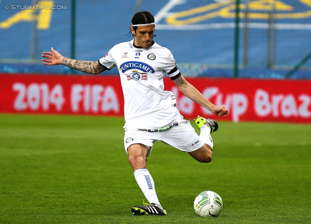 Admira Wacker - Sturm Graz
OEFB Cup, Viertelfinale, FC Admira Wacker Moedling - SK Sturm Graz, Stadion Suedstadt Maria Enzersdorf, 08.04.2014.  

Foto zeigt Nikola Vujadinovic (Sturm)
