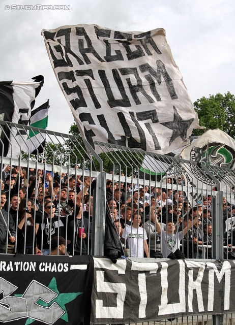 Wolfsberg - Sturm Graz
Oesterreichische Fussball Bundesliga, 34. Runde, Wolfsberger AC - SK Sturm Graz, Lavanttal Arena Wolfsberg, 27.04.2014. 

Foto zeigt Fans von Sturm
