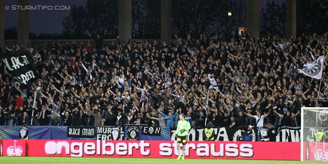 St. Poelten - Sturm Graz
OEFB Cup, Halbfinale, SKN St. Poelten - SK Sturm Graz, Arena St. Poelten, 07.05.2014. 

Foto zeigt Fans von Sturm
