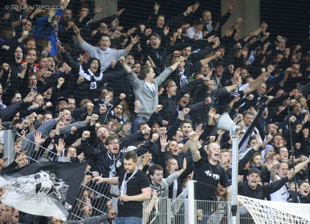 St. Poelten - Sturm Graz
OEFB Cup, Halbfinale, SKN St. Poelten - SK Sturm Graz, Arena St. Poelten, 07.05.2014. 

Foto zeigt Fans von Sturm
