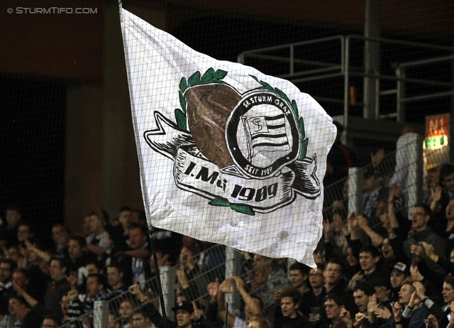 St. Poelten - Sturm Graz
OEFB Cup, Halbfinale, SKN St. Poelten - SK Sturm Graz, Arena St. Poelten, 07.05.2014. 

Foto zeigt Fans von Sturm
