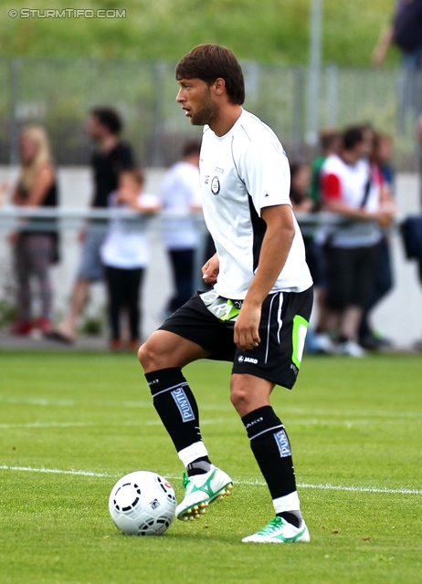 Sturm Graz - Kapfenberg
Testspiel,  SK Sturm Graz - Kapfenberger SV, Arena Krottendorf, 23.07.2014. 

Foto zeigt Yanko Sandanski (Sturm)
