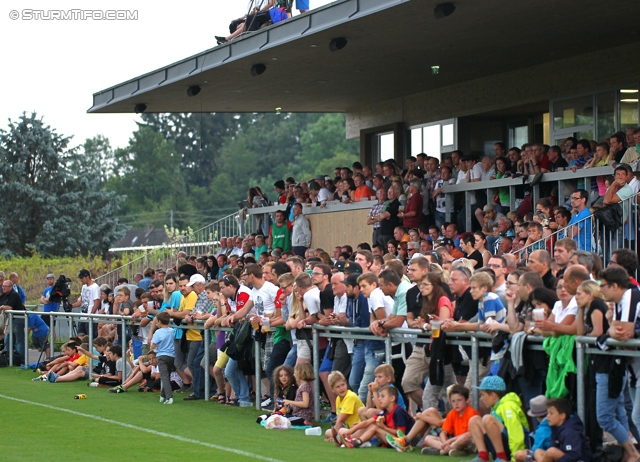Sturm Graz - Kapfenberg
Testspiel,  SK Sturm Graz - Kapfenberger SV, Arena Krottendorf, 23.07.2014. 

Foto zeigt Fans
