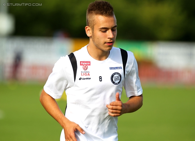 Sturm Graz - Maccabi Tel Aviv
Testspiel,  SK Sturm Graz - Maccabi Tel Aviv, Solarstadion Gleisdorf, 04.07.2014. 

Foto zeigt Sandi Lovric (Sturm)
