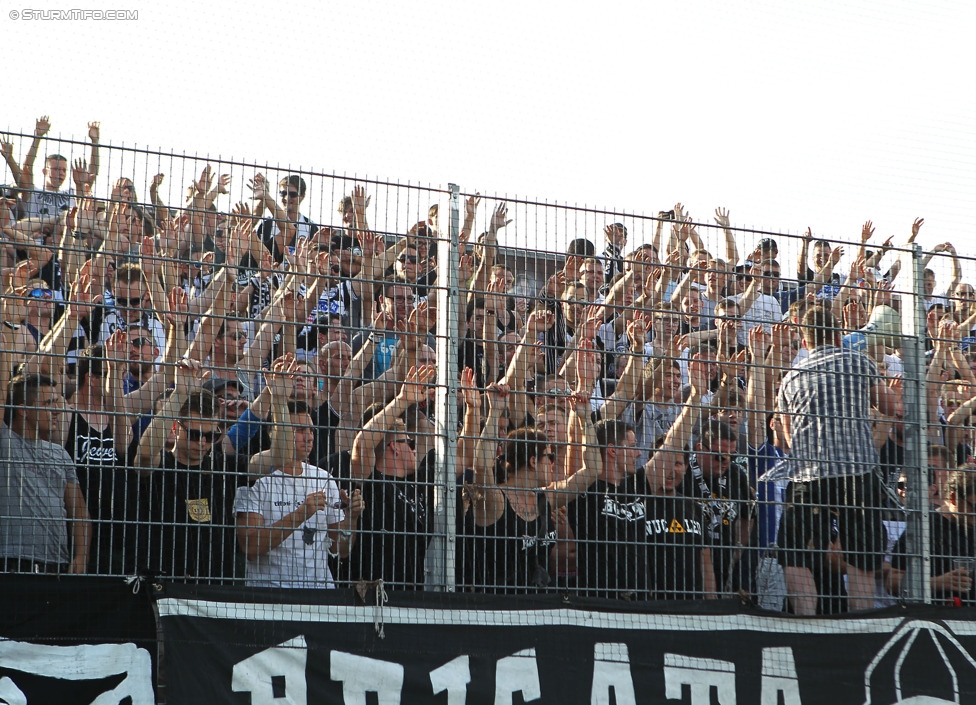 Altach - Sturm Graz
Oesterreichische Fussball Bundesliga, 1. Runde, SC Rheindorf Altach - SK Sturm Graz, Stadion Schnabelholz Altach, 19.07.2014. 

Foto zeigt Fans von Sturm
