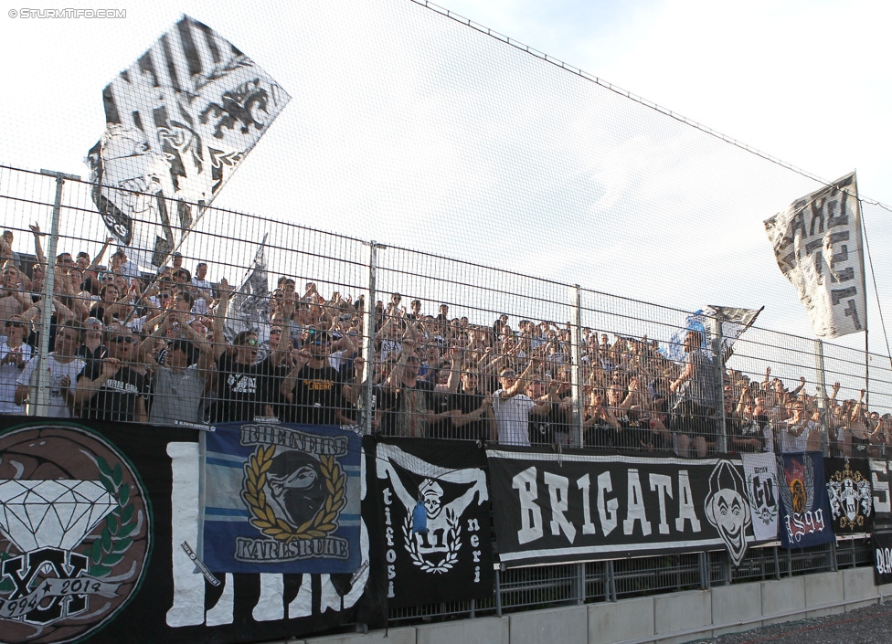 Altach - Sturm Graz
Oesterreichische Fussball Bundesliga, 1. Runde, SC Rheindorf Altach - SK Sturm Graz, Stadion Schnabelholz Altach, 19.07.2014. 

Foto zeigt Fans von Sturm
