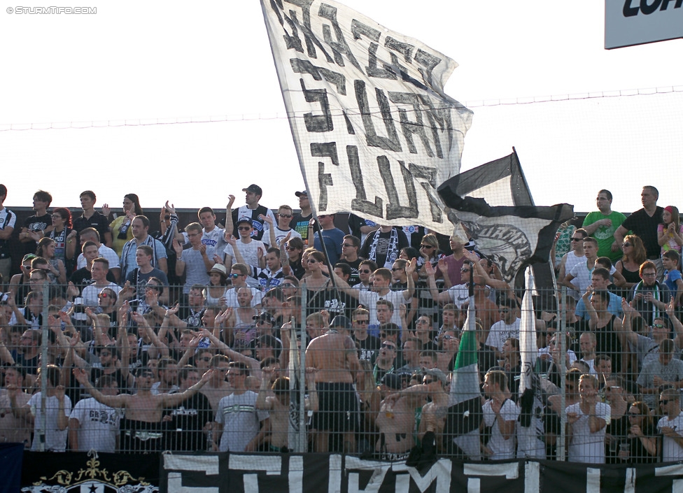 Altach - Sturm Graz
Oesterreichische Fussball Bundesliga, 1. Runde, SC Rheindorf Altach - SK Sturm Graz, Stadion Schnabelholz Altach, 19.07.2014. 

Foto zeigt Fans von Sturm
