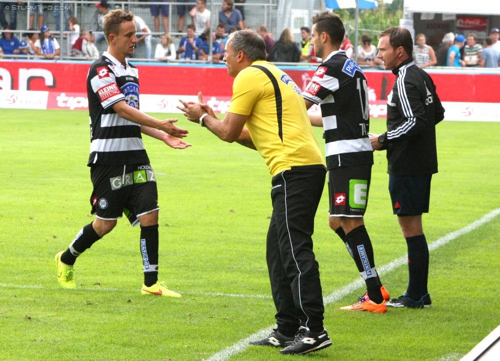 Groedig - Sturm Graz
Oesterreichische Fussball Bundesliga, 2. Runde, SV Groedig - SK Sturm Graz, Untersbergarena Groedig, 27.07.2014. 

Foto zeigt Daniel Beichler (Sturm), Darko Milanic (Cheftrainer Sturm) und Josip Tadic (Sturm)
