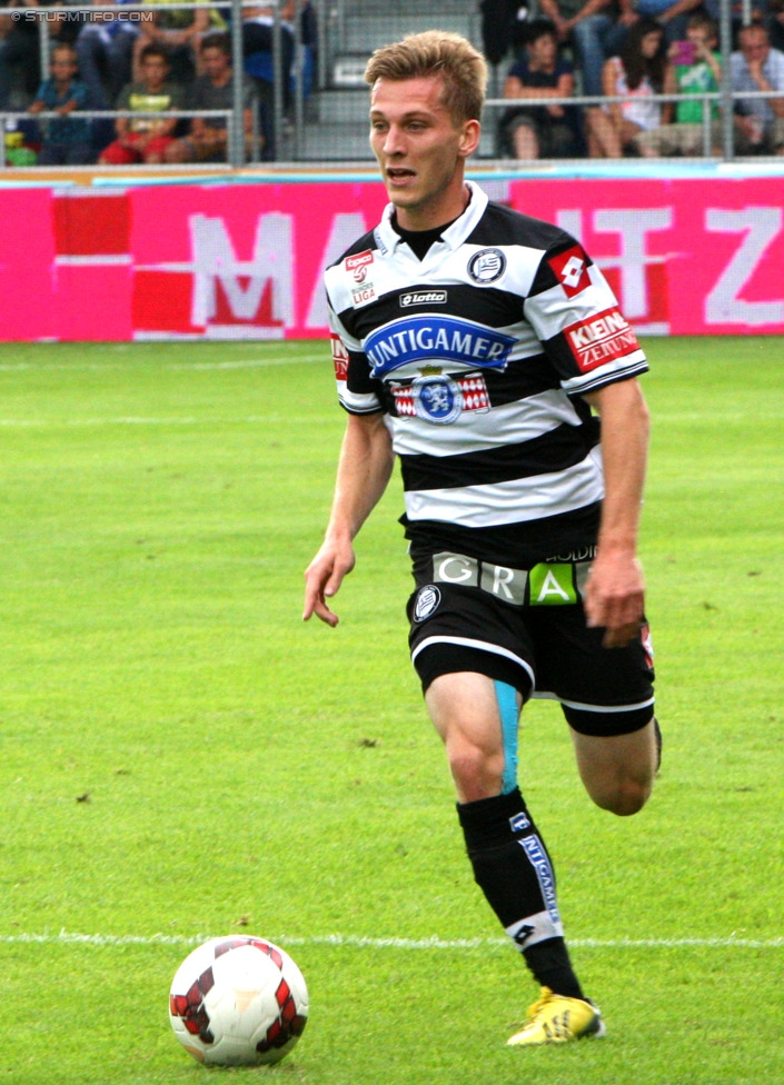 Groedig - Sturm Graz
Oesterreichische Fussball Bundesliga, 2. Runde, SV Groedig - SK Sturm Graz, Untersbergarena Groedig, 27.07.2014. 

Foto zeigt Marc Andre Schmerboeck (Sturm)
