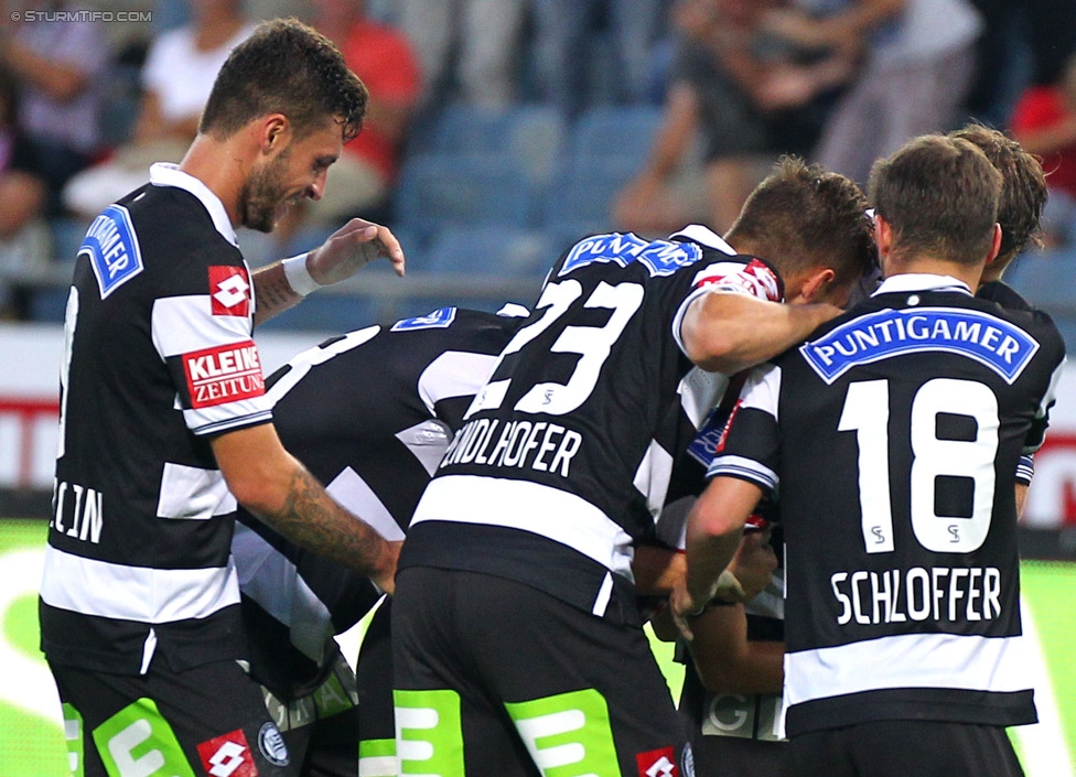 Sturm Graz - Wiener Neustadt
Oesterreichische Fussball Bundesliga, 3. Runde, SK Sturm Graz - SC Wiener Neustadt, Stadion Liebenau Graz, 02.08.2014. 

Foto zeigt Marco Djuricin (Sturm), Lukas Spendlhofer (Sturm) und David Schloffer (Sturm)
Schlüsselwörter: torjubel