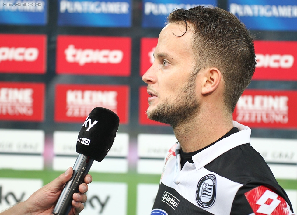 Sturm Graz - Wiener Neustadt
Oesterreichische Fussball Bundesliga, 3. Runde, SK Sturm Graz - SC Wiener Neustadt, Stadion Liebenau Graz, 02.08.2014. 

Foto zeigt Christian Klem (Sturm) beim Interview
