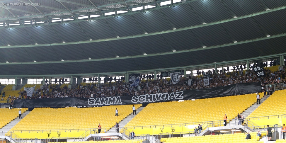 Rapid - Sturm Graz
Oesterreichische Fussball Bundesliga, 4. Runde, SK Rapid Wien - SK Sturm Graz, Ernst-Happel-Stadion Wien, 09.08.2014. 

Foto zeigt Fans von Sturm mit einer Choreografie
