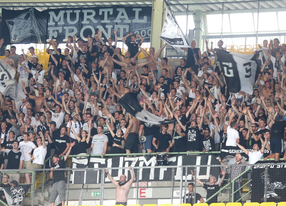 Rapid - Sturm Graz
Oesterreichische Fussball Bundesliga, 4. Runde, SK Rapid Wien - SK Sturm Graz, Ernst-Happel-Stadion Wien, 09.08.2014. 

Foto zeigt Fans von Sturm 
