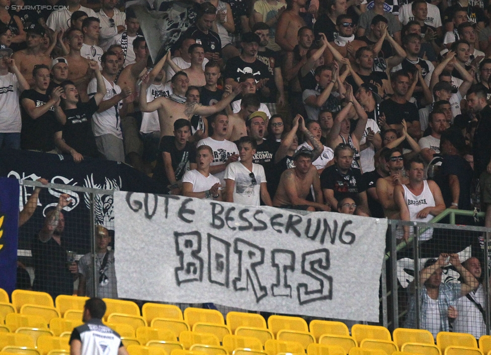 Rapid - Sturm Graz
Oesterreichische Fussball Bundesliga, 4. Runde, SK Rapid Wien - SK Sturm Graz, Ernst-Happel-Stadion Wien, 09.08.2014. 

Foto zeigt Fans von Sturm mit einem Spruchband 
