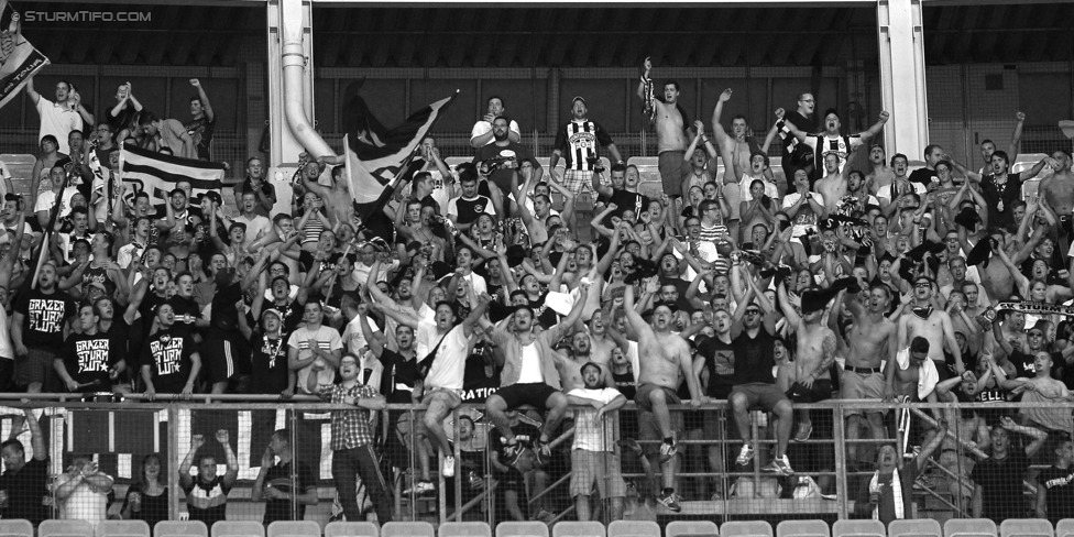 Rapid - Sturm Graz
Oesterreichische Fussball Bundesliga, 4. Runde, SK Rapid Wien - SK Sturm Graz, Ernst-Happel-Stadion Wien, 09.08.2014. 

Foto zeigt Fans von Sturm
