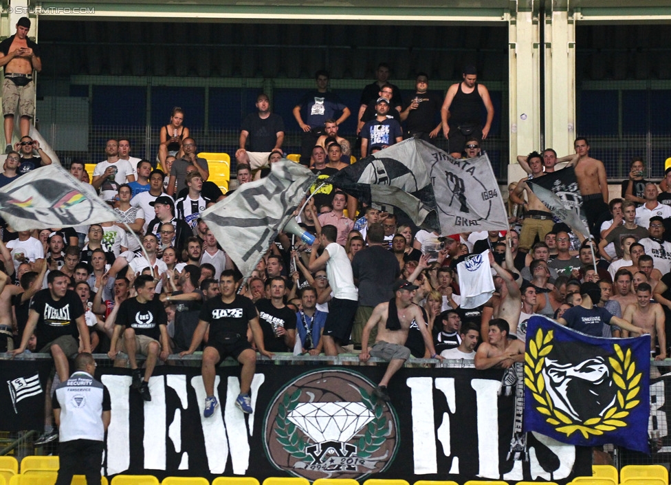 Rapid - Sturm Graz
Oesterreichische Fussball Bundesliga, 4. Runde, SK Rapid Wien - SK Sturm Graz, Ernst-Happel-Stadion Wien, 09.08.2014. 

Foto zeigt Fans von Sturm
