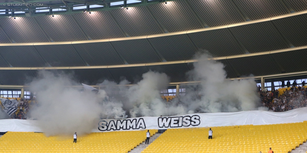 Rapid - Sturm Graz
Oesterreichische Fussball Bundesliga, 4. Runde, SK Rapid Wien - SK Sturm Graz, Ernst-Happel-Stadion Wien, 09.08.2014. 

Foto zeigt Fans von Sturm mit einer Choreografie
Schlüsselwörter: pyrotechnik