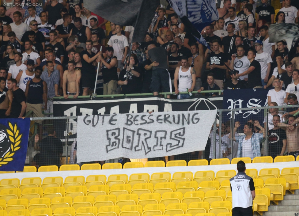 Rapid - Sturm Graz
Oesterreichische Fussball Bundesliga, 4. Runde, SK Rapid Wien - SK Sturm Graz, Ernst-Happel-Stadion Wien, 09.08.2014. 

Foto zeigt Fans von Sturm mit einem Spruchband
