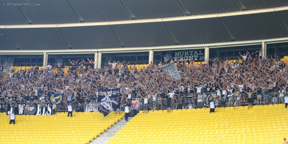 Rapid - Sturm Graz
Oesterreichische Fussball Bundesliga, 4. Runde, SK Rapid Wien - SK Sturm Graz, Ernst-Happel-Stadion Wien, 09.08.2014. 

Foto zeigt Fans von Sturm 
