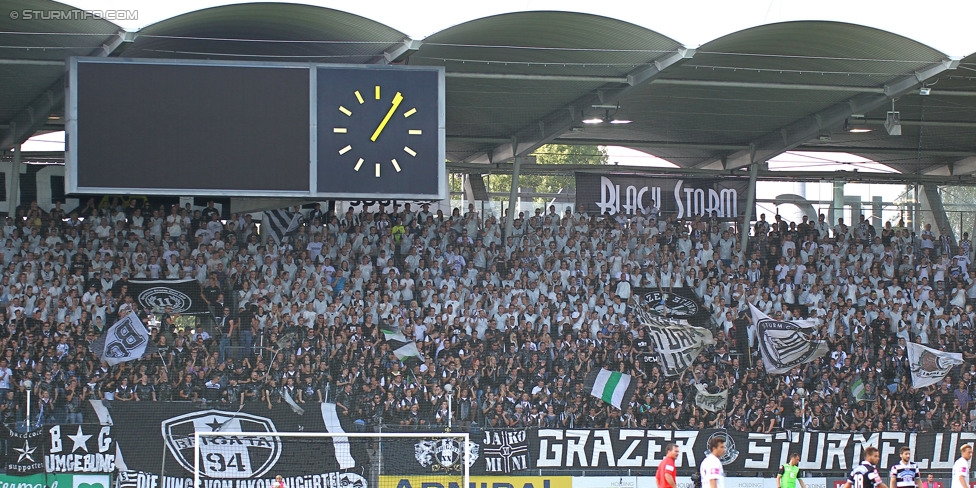 Sturm Graz - Austria Wien
Oesterreichische Fussball Bundesliga, 5. Runde, SK Sturm Graz - FK Austria Wien, Stadion Liebenau Graz, 17.08.2014. 

Foto zeigt Fans von Sturm mit einer Choreografie
