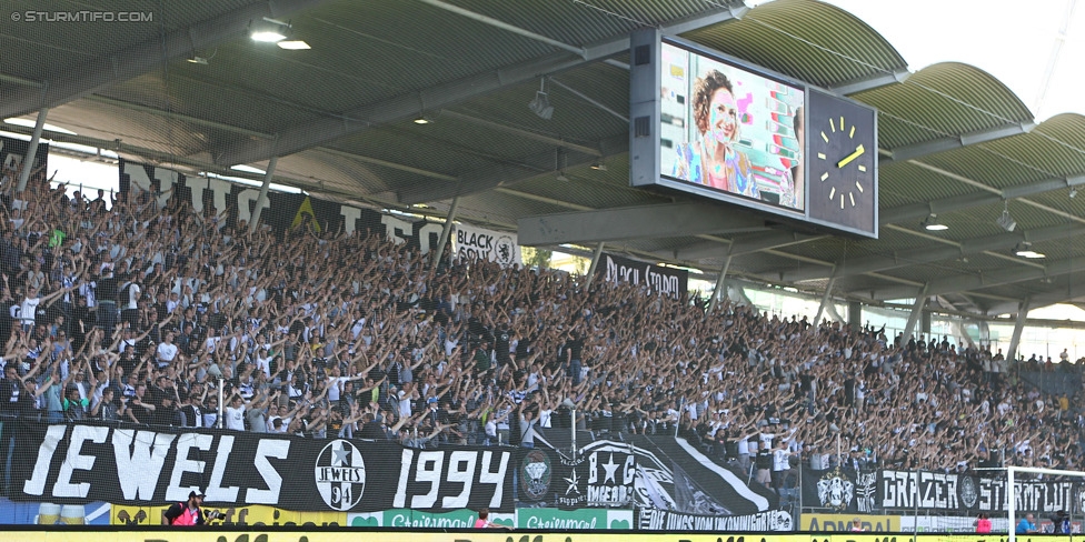 Sturm Graz - Austria Wien
Oesterreichische Fussball Bundesliga, 5. Runde, SK Sturm Graz - FK Austria Wien, Stadion Liebenau Graz, 17.08.2014. 

Foto zeigt Fans von Sturm
