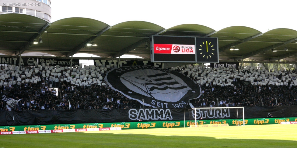 Sturm Graz - Austria Wien
Oesterreichische Fussball Bundesliga, 5. Runde, SK Sturm Graz - FK Austria Wien, Stadion Liebenau Graz, 17.08.2014. 

Foto zeigt Fans von Sturm mit einer Choreografie
