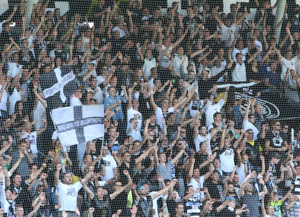 Sturm Graz - Austria Wien
Oesterreichische Fussball Bundesliga, 5. Runde, SK Sturm Graz - FK Austria Wien, Stadion Liebenau Graz, 17.08.2014. 

Foto zeigt Fans von Sturm
