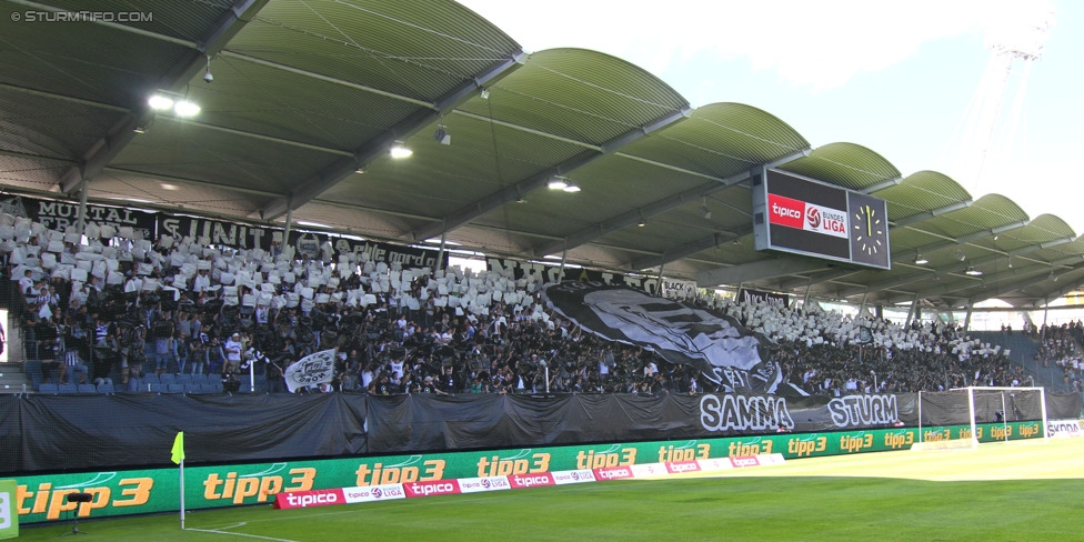 Sturm Graz - Austria Wien
Oesterreichische Fussball Bundesliga, 5. Runde, SK Sturm Graz - FK Austria Wien, Stadion Liebenau Graz, 17.08.2014. 

Foto zeigt Fans von Sturm mit einer Choreografie
