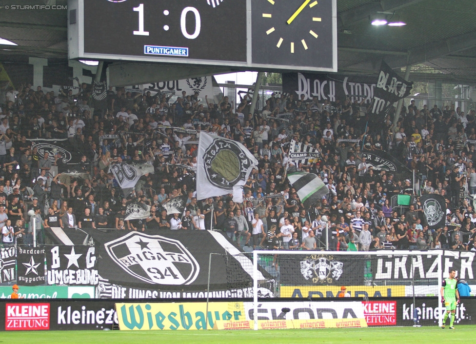 Sturm Graz - Wolfsberg
Oesterreichische Fussball Bundesliga, 6. Runde, SK Sturm Graz - Wolfsberger AC, Stadion Liebenau Graz, 23.08.2014. 

Foto zeigt Fans von Sturm
