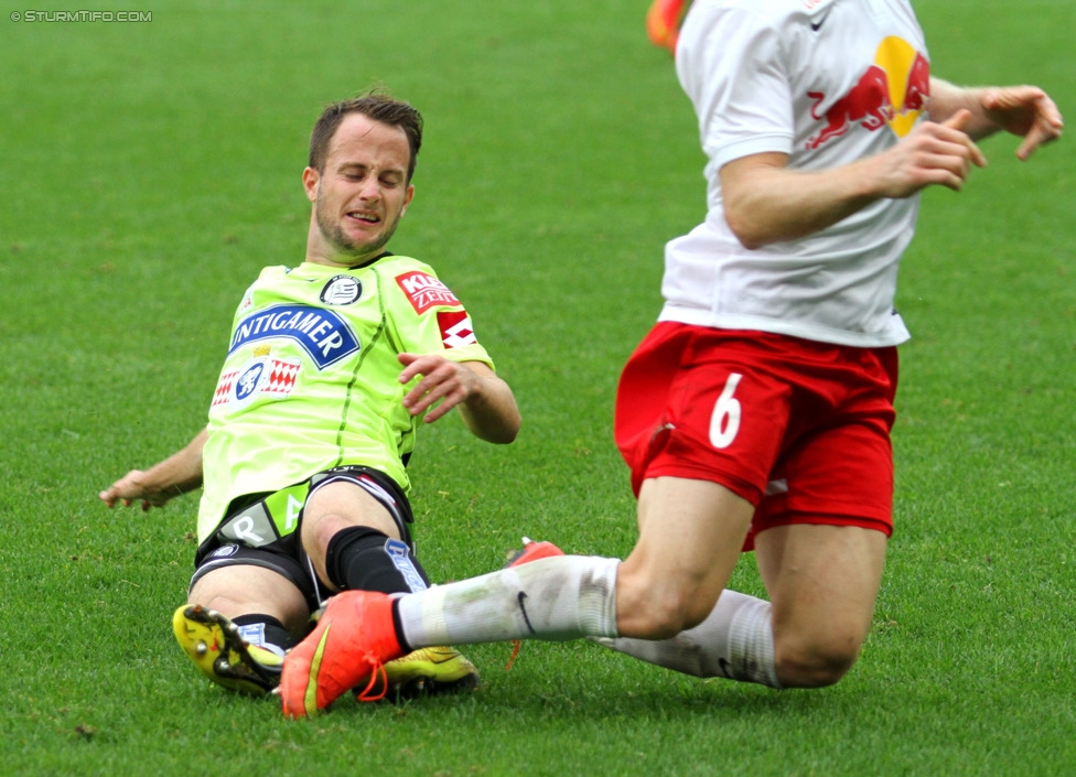 RB Salzburg - Sturm Graz
Oesterreichische Fussball Bundesliga, 7. Runde, FC RB Salzburg - SK Sturm Graz, Stadion Wals-Siezenheim, 30.08.2014. 

Foto zeigt Christian Klem (Sturm) und Christian Schwegler (Salzburg)
Schlüsselwörter: foul