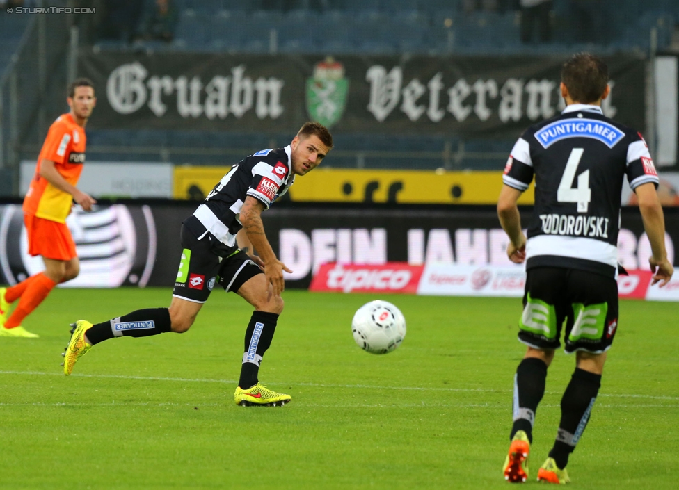 Sturm Graz - Admira Wacker
Oesterreichische Fussball Bundesliga, 8. Runde, SK Sturm Graz - FC Admira Wacker Moedling, Stadion Liebenau Graz, 13.09.2014. 

Foto zeigt Thorsten Schick (Sturm) und Aleksandar Todorovski (Sturm)
