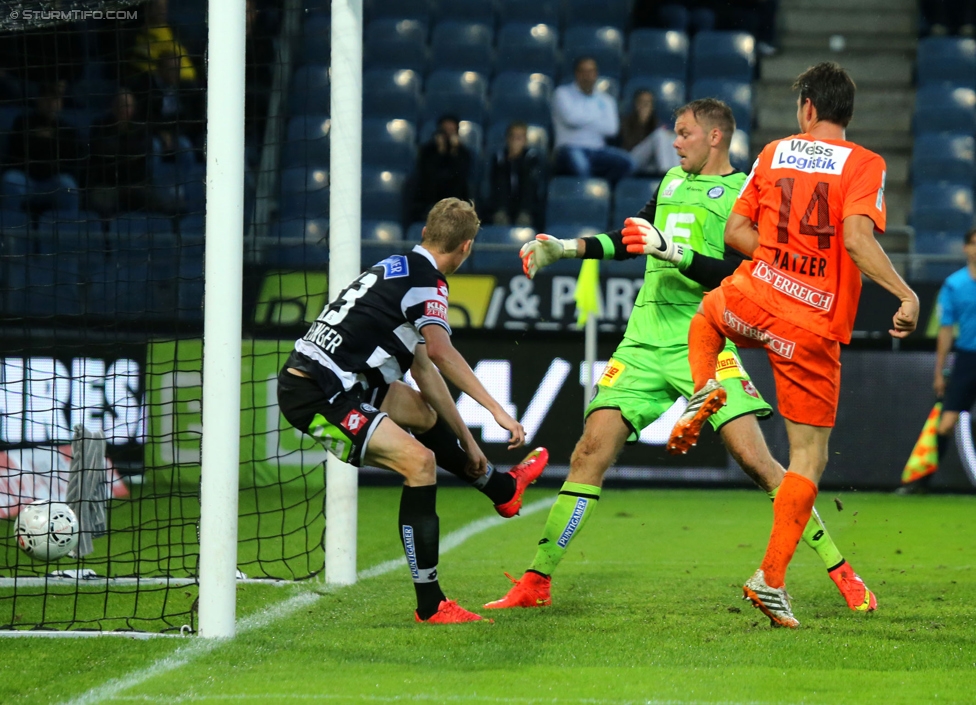 Sturm Graz - Admira Wacker
Oesterreichische Fussball Bundesliga, 8. Runde, SK Sturm Graz - FC Admira Wacker Moedling, Stadion Liebenau Graz, 13.09.2014. 

Foto zeigt Simon Piesinger (Sturm), Benedikt Pliquett (Sturm) und Markus Katzer (Admira)
Schlüsselwörter: tor