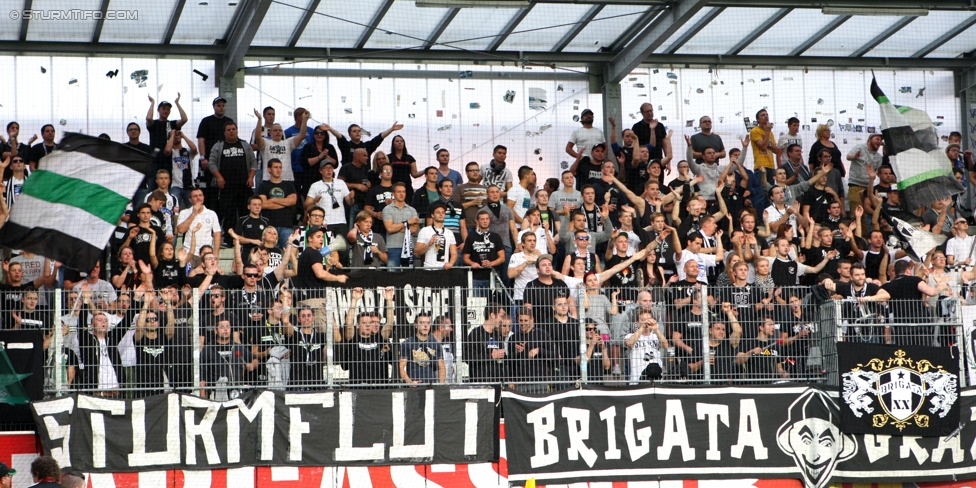 Ried - Sturm Graz
Oesterreichische Fussball Bundesliga, 9. Runde, SV Ried - SK Sturm Graz, Arena Ried, 20.09.2014. 

Foto zeigt Fans von Sturm
