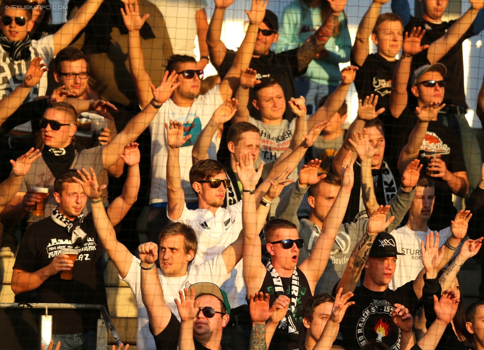 Ried - Sturm Graz
Oesterreichische Fussball Bundesliga, 9. Runde, SV Ried - SK Sturm Graz, Arena Ried, 20.09.2014. 

Foto zeigt Fans von Sturm
