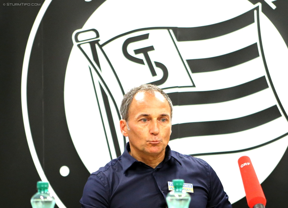 Pressekonferenz Sturm
Oesterreichische Fussball Bundesliga, SK Sturm Graz Pressekonferenz, Trainingszentrum Messendorf, 21.09.2014.

Foto zeigt Darko Milanic (Cheftrainer Sturm)
