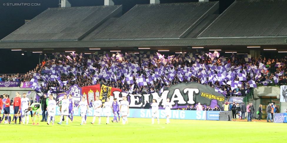 Austria Salzburg - Sturm Graz
OEFB Cup, 2. Runde, SV Austria Salzburg - SK Sturm Graz, Stadion Voecklabruck, 23.09.2014. 

Foto zeigt Fans von A. Salzburg mit einer Choreografie
