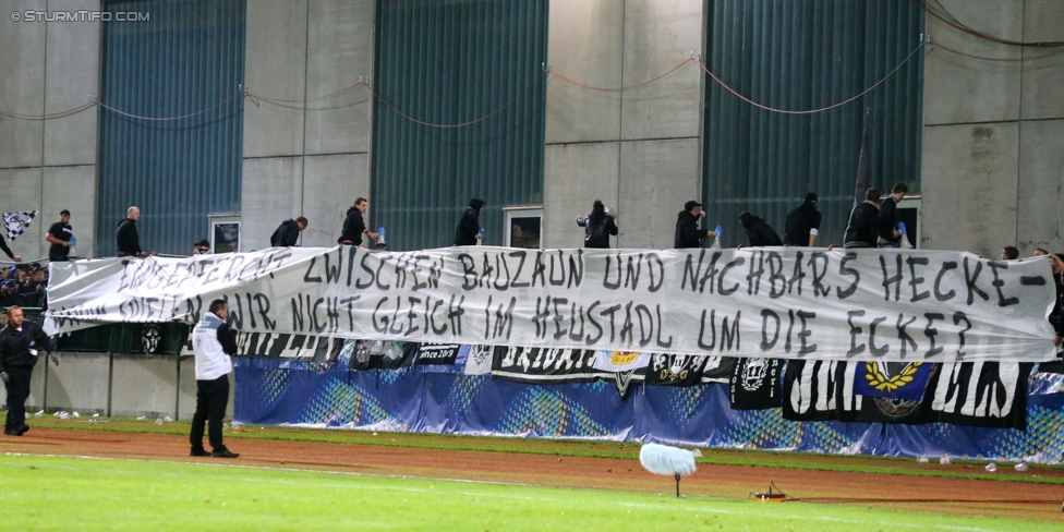 Austria Salzburg - Sturm Graz
OEFB Cup, 2. Runde, SV Austria Salzburg - SK Sturm Graz, Stadion Voecklabruck, 23.09.2014. 

Foto zeigt Fans von Sturm mit einem Spruchband
Schlüsselwörter: protest