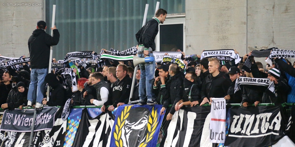 Austria Salzburg - Sturm Graz
OEFB Cup, 2. Runde, SV Austria Salzburg - SK Sturm Graz, Stadion Voecklabruck, 23.09.2014. 

Foto zeigt Fans von Sturm
