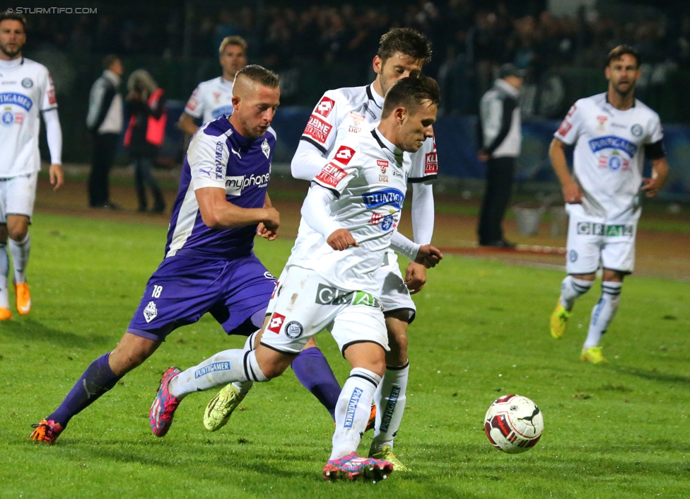 Austria Salzburg - Sturm Graz
OEFB Cup, 2. Runde, SV Austria Salzburg - SK Sturm Graz, Stadion Voecklabruck, 23.09.2014. 

Foto zeigt Andreas Bammer (A. Salzburg) und Daniel Offenbacher (Sturm)
