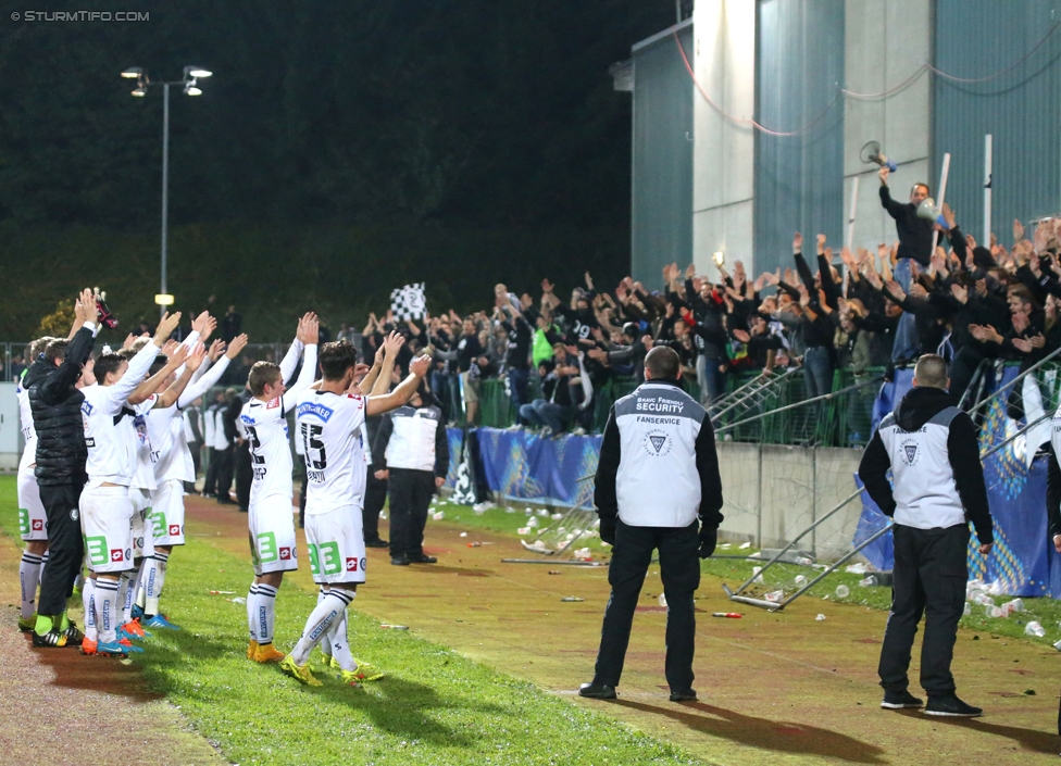 Austria Salzburg - Sturm Graz
OEFB Cup, 2. Runde, SV Austria Salzburg - SK Sturm Graz, Stadion Voecklabruck, 23.09.2014. 

Foto zeigt die Mannschaft von Sturm und Fans von Sturm
