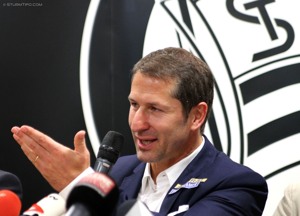 Pressekonferenz Sturm
Oesterreichische Fussball Bundesliga, SK Sturm Graz Pressekonferenz, Trainingszentrum Messendorf, 30.09.2014.

Foto zeigt Franco Foda (Cheftrainer Sturm)
