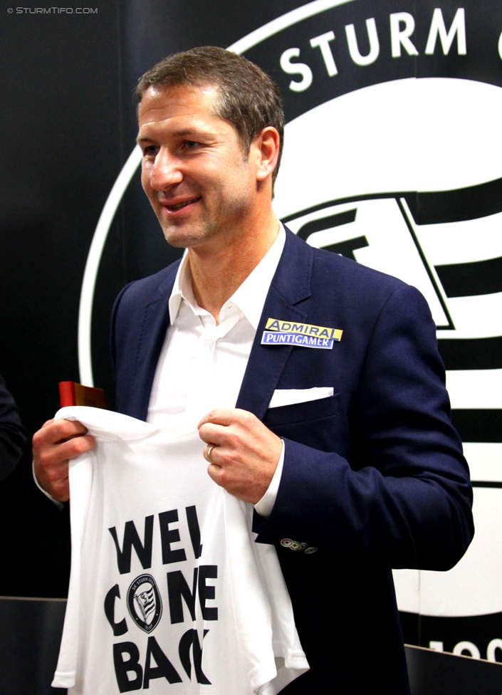 Pressekonferenz Sturm
Oesterreichische Fussball Bundesliga, SK Sturm Graz Pressekonferenz, Trainingszentrum Messendorf, 30.09.2014.

Foto zeigt Franco Foda (Cheftrainer Sturm)
