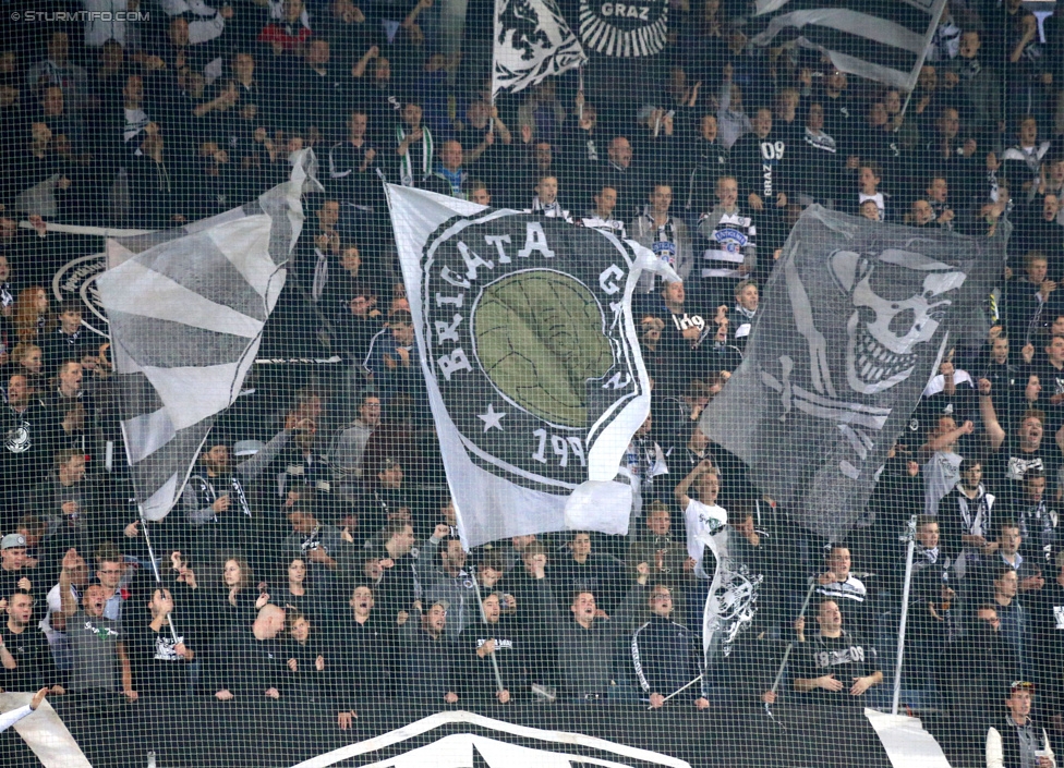 Sturm Graz - Groedig
Oesterreichische Fussball Bundesliga, 11. Runde, SK Sturm Graz - SV Groedig, Stadion Liebenau Graz, 04.10.2014. 

Foto zeigt Fans von Sturm
